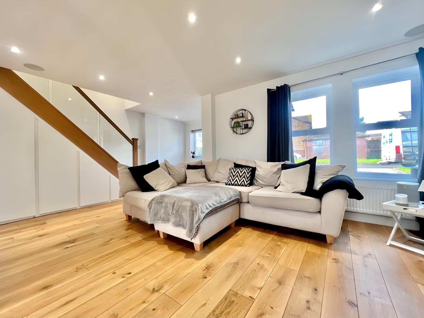 Watts & Tythegston Close, Nottage, Porthcawl, CF36 3HJ